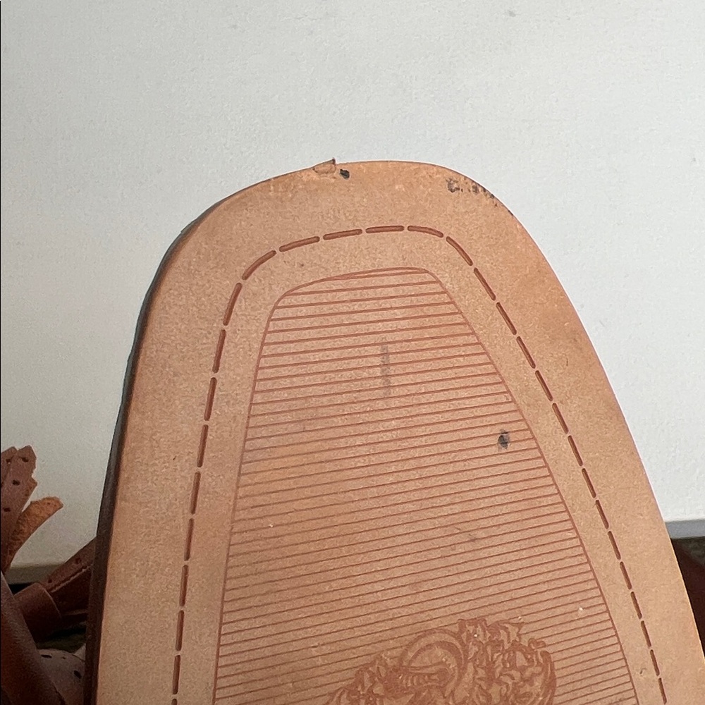 Vince Camuto Caiana Loafer in Cognac, Size 10 - Picture 11 of 11